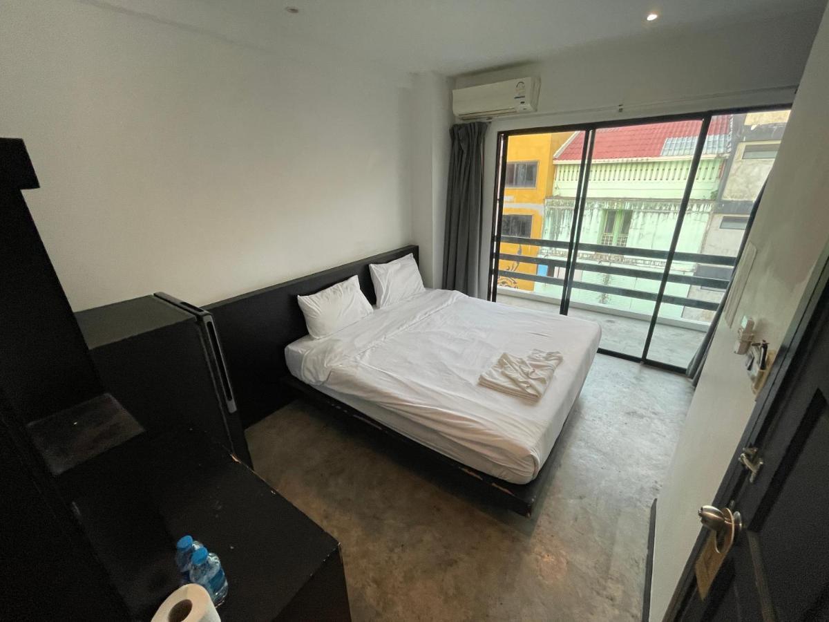 Cokoon Islanda Patong Hotel Buitenkant foto
